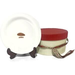 Williams Sonoma Holiday Dessert Plates With Storage Case 6.25" Set of Six